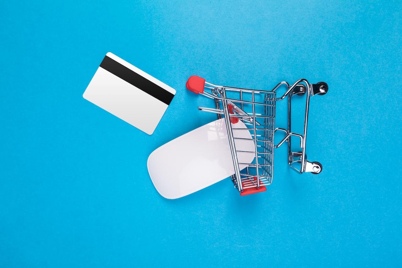 Shopping cart icon with items left unpurchased online